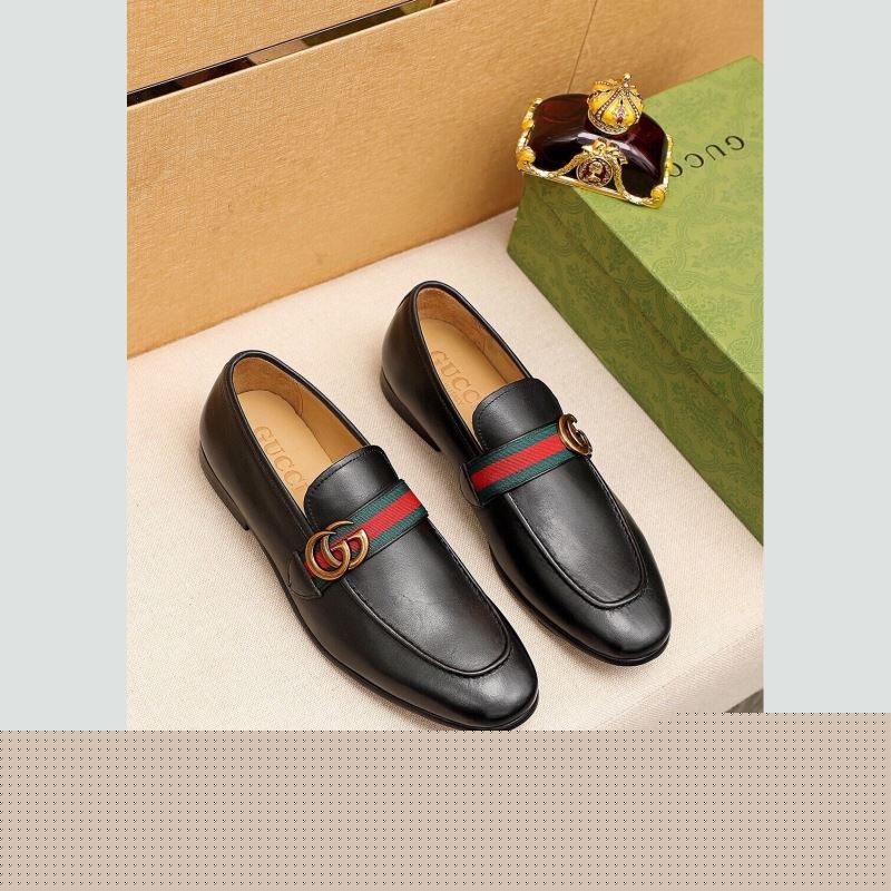 G*u*i leather shoes